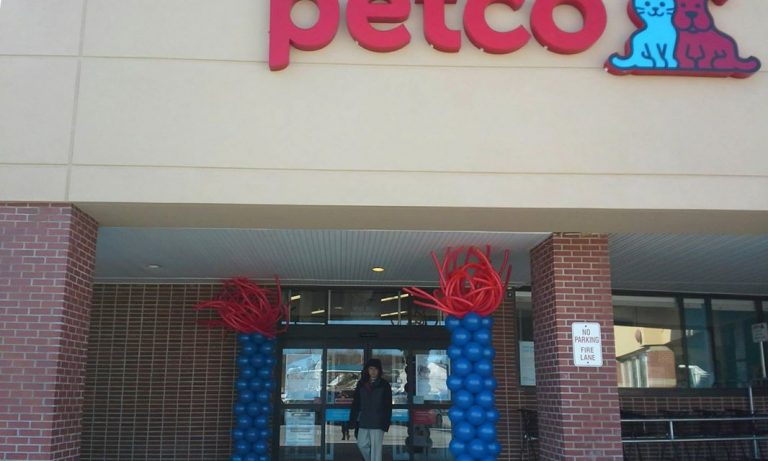 PETCO near me: 1500 stores in in the USA, Canada, and Mexico - Timeline Pets